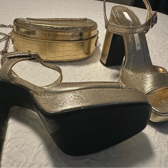 Zara gold platform heels & purse - Picture 5 of 6